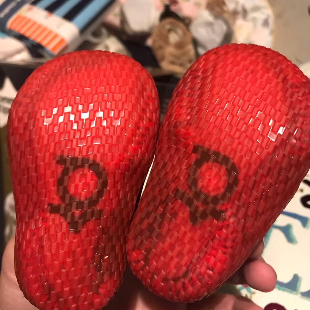 Baby boy Nike’s size 1c